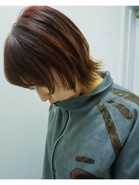 ストア(STORE) 赤髪×ウルフ｜レイヤースタイル