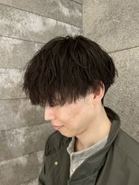 ニアウ 伊勢崎連取店(Niau)&nbsp;MEN’S HAIR/波巻きツイストスパイラル/リバースセンターパート