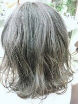 ピンナップガール pinup girl&nbsp;エアリーロブで、大人可愛いスタイルを♪