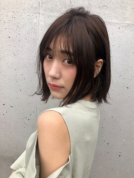 ユアーズヘア 新宿WEST(youres hair) ミニボブ パッツンボブ グラデーションボブ 小顔カット