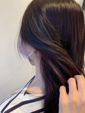 ハグヴィアン(HUG BIEN) ピンクバイオレットインナーカラー×髪質改善
