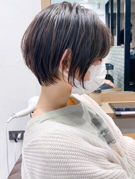 アヴァロン(AVALON) 絶壁解消×イルミナカラー×30代40代×ひし形ショート【永田】