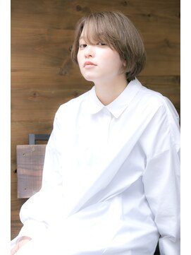 リノナ(Linona) 絶壁解消 20代30代40代 大人ボブ シルキーベージュ【LINONA】