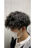 波巻きパーマ/刈り上げマッシュ