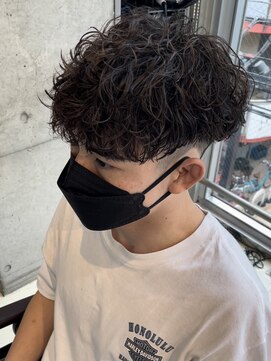 ローウェ バイ フィフス 立川メンズサロン(Louwe by fifth) メンズマッシュパーマニュアンスパーマスパイラルパーマ刈り上げ