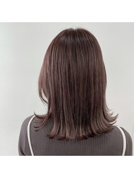 ラルムバイシー 新宿(LARME by Sea) 肌馴染みの良いピンクベージュ【新宿/巻き髪】