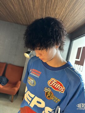 ラテ 伊勢崎(LATTE) 波巻きマッシュウルフツイスト/ツイスパ/ツーブロック