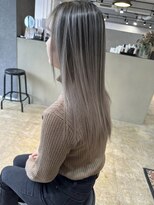 メリー オオサカ(Merly Osaka)&nbsp;透明感やばい！スッケスケなバレイヤージュ_clear ash_