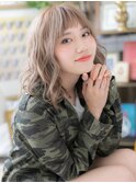オン眉外国人風シアーベージュゆるふわミディc5戸頭10代20代30代