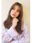 透明感　セミロング　レイヤー