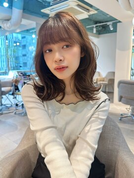 マインバイアフロートギンザ(MYNE by AFLOAT GINZA) 外ハネ/くびれヘア/顔周りカット/マロンベージュ