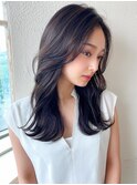 後れ毛が可愛い顔周りレイヤー/ナチュラルアッシュ/顔周り