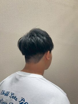 アクセ 20代30代メンズカットメンズヘア刈り上げショート黒髪暗髪