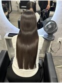 髪質改善ストレートで圧倒的な艶髪に！！