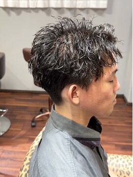 リ メイロ(Re.Meiro) スパイキーショート【メンズ/パーマ/眉毛/沖縄市/美里】