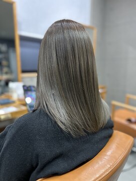 《ペールカラー×エクラリティトリートメント》