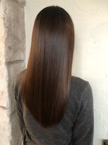 オートゥール(hair room Auteur)&nbsp;ふんわり質感透明感艶感髪質改善トリートメント