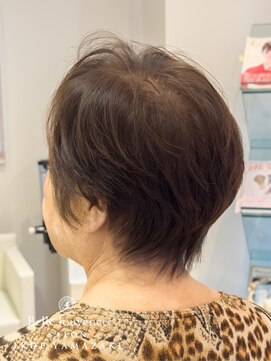 サロンイクエヤマザキ 麻布十番(SALON IKUE YAMAZAKI) 髪に優しい白髪染め[麻布十番/艶髪/50代/60代/ノンジアミン]