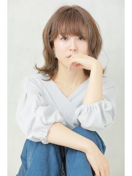 クリッカ(cricca) こなれ感。外ハネミディ