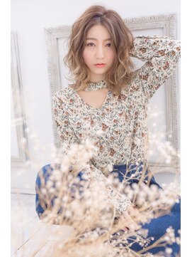 エミュスト(Emuest) 【Emuest心斎橋】ヘルシーレイヤー簡単スタイリング