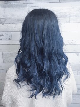 モーション 新宿(motion) ネイビーカラー