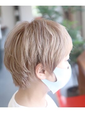 シャンプー(Shampoo) ショート×ミルクティーベージュ