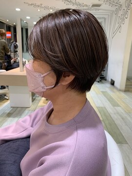 ヘアークラフト アニー 南郷18丁目店(HAIR CRAFT Annie) ナチュラルハイライトショート