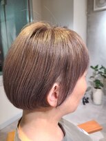 アンド(&.)&nbsp;ハイトーンボブ