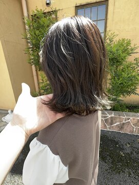 カットウェルズ ラブコオリヤマ 郡山店(Cut Well's Love Koriyama) オリーブグレージュ【郡山】【奈良】