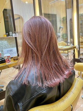 エリスホリエ(Eliss Horie) 透明感抜群ペールピンク　芝下光