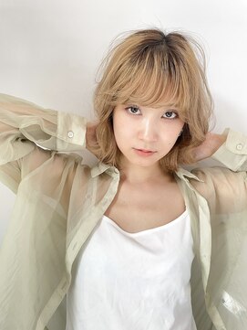ネオリーブ ロア 鶴川店(NEOLIVE ROA) ハイトーンショート/ベージュ