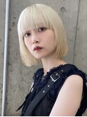 ミルクティーベージュ切りっぱなしボブタッセルボブレイヤーボブ