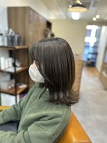 イルミナカラーで透明感たっぷりオリーブグレージュ