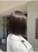 パツっと切りっぱなしボブ
