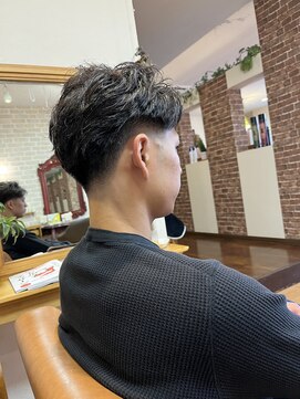 アブティール(ABOUTIR) すっきりメンズスタイル