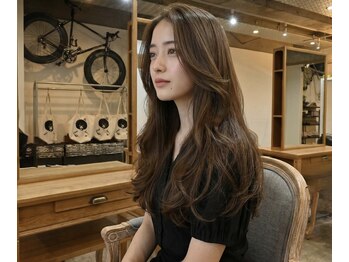 イスタ(isuta)の写真/骨格に似合わせた"ボブ＆ショート"が大人気！mm単位まで計算し尽くした3Dカットが体験出来るのはisutaだけ