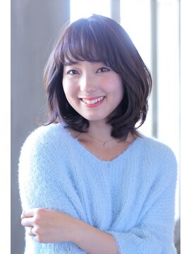 ナナナ パレナ 大津膳所店(nanana parena) 余裕を感じる旬の美人大人ミディ