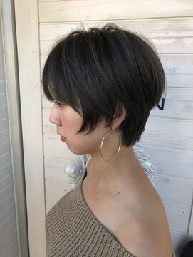 オーシャン(Ocean) [OCEAN Hair&Life]前髪アリのハンサムショート☆