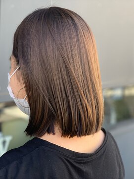 ダブル(W) 切りっぱなしロブヘア
