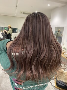 カラ ヘアーサロン(Kala Hair Salon) 柔らかさのあるベージュ