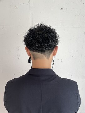 ストレータ バイ マリオ(Strata by mario) ［横山］セパレートフェード