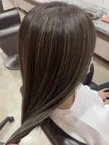 ハッピーワークス(Happy Works) 艶髪☆ナチュラルハイライトカラー/エアリーストレート