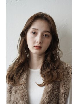 アンヘアー 元町三宮(UNHAIR) ナチュラルベージュ