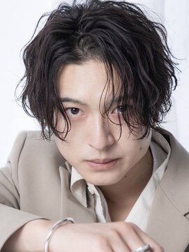 オーシャントーキョー 渋谷(OCEAN TOKYO) 【緩めツイスパ】ミディアムセンターパート