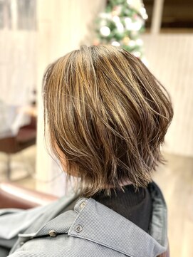 アンプリュス リアン(1+ Unplus lien) 筋感デザインハイライトアッシュベージュ外ハネボブ