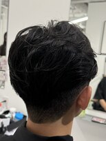 バース 梅田中崎町店(BIRTH)&nbsp;ニュアンスパーマセンターパートワンカールパーマ韓国メンズ