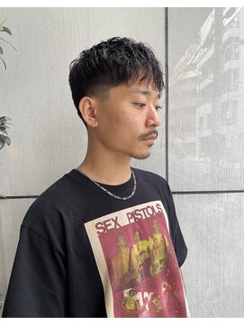 ディオ アンド ルーチェ(Dio&Luce) ニュアンスパーマ/フェードスタイル/メンズカジュアル/ビジカジ