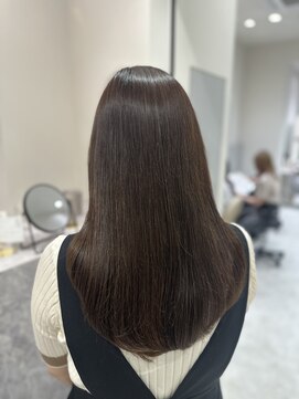 エレノア アネックス銀座(Eleanor) 赤みを抑えたマロンベージュ