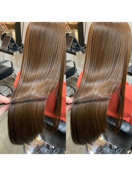 フォーカス(focus) 髪質改善　縮毛矯正　美髪ストレート　絹髪　艶髪　美髪改善