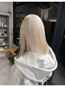エイト 池袋店(EIGHT ikebukuro) 抜きっぱなしブロンド